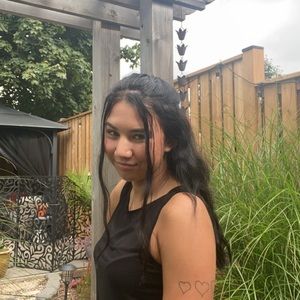 Meet your Posher, Ella